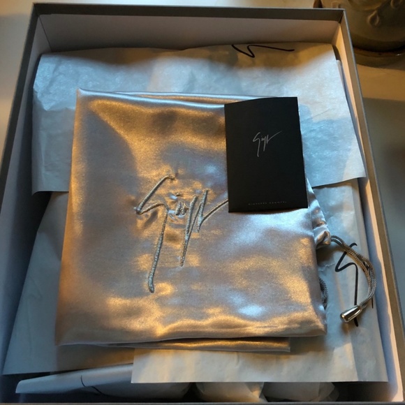 GIUSEPPE ZANOTTI Black Subtle Shine Sneaker - NEW - Picture 8 of 8